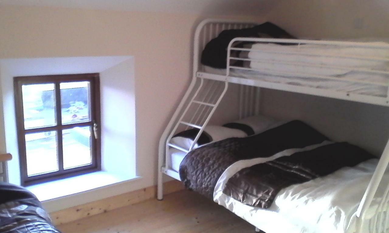 Clonmore Green Adventure Ecohostel المظهر الخارجي الصورة